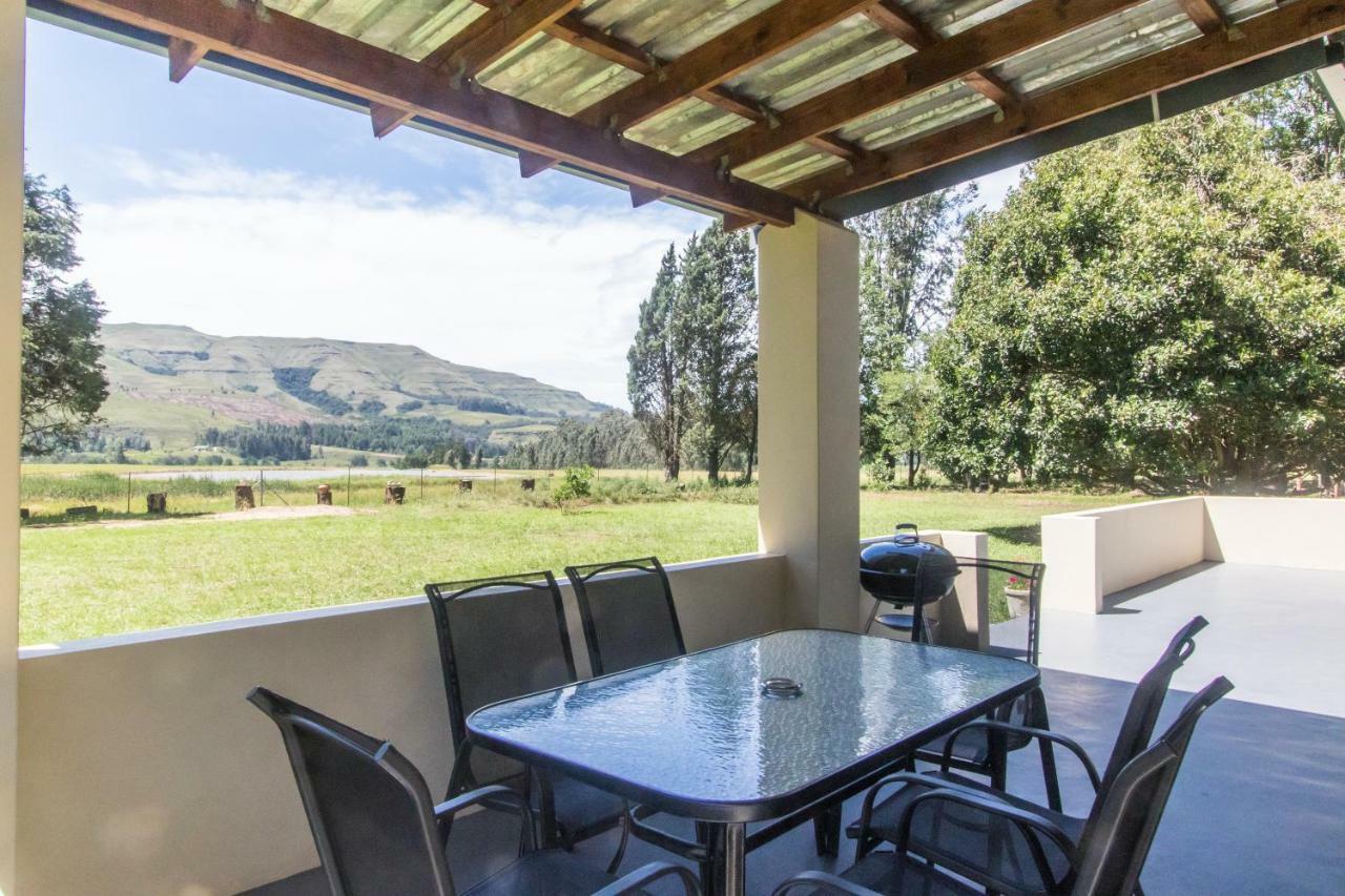 Kamberg Valley Hideaway Rev Estates Exterior foto